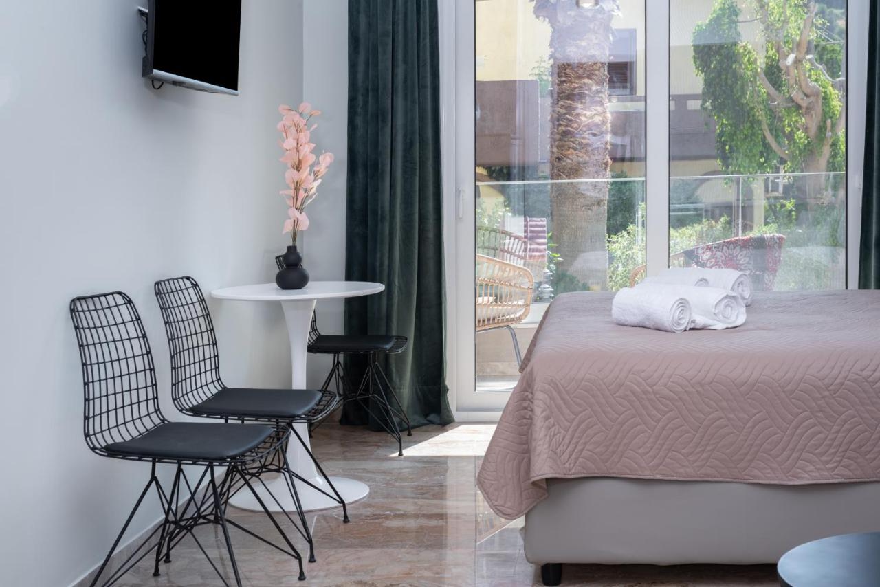 Mk Summer Breeze Luxury Apartments Agia Pelagia  Exterior photo