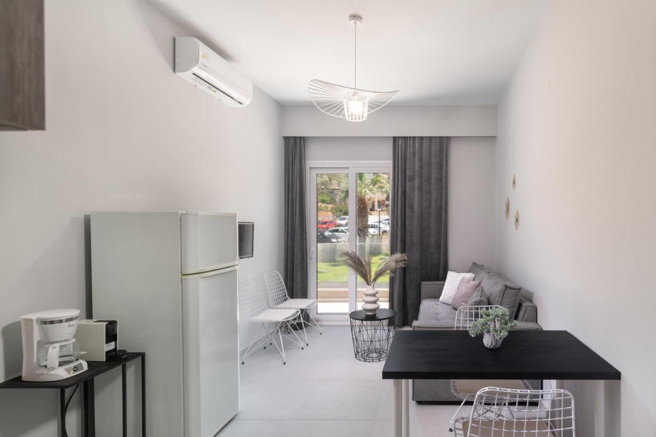 Mk Summer Breeze Luxury Apartments Agia Pelagia  Exterior photo